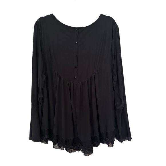 Ultra Pink Plus Size 3X Black Blouse Trumpet Sleeve Flowy - Picture 8 of 13